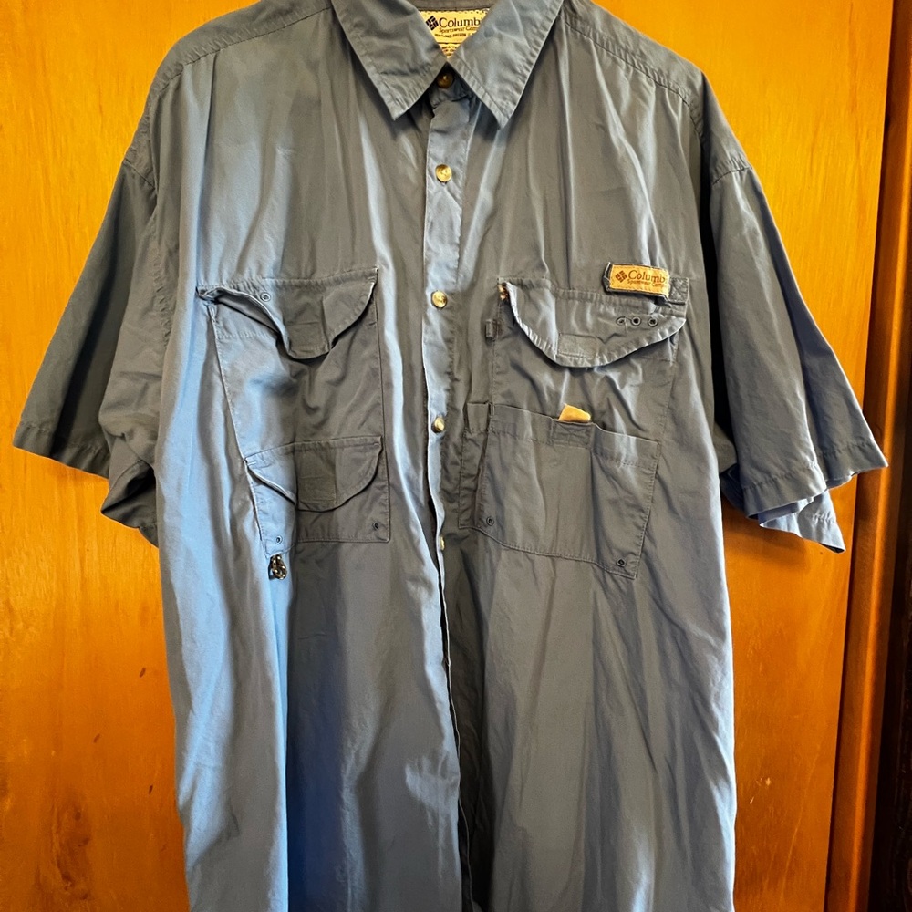 Columbia Men's Casual Blue Button Down Shirt